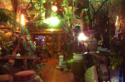 maze-bar-dalat-vietnam